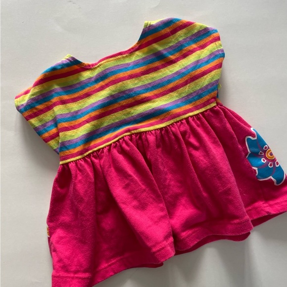 Vibrant Vintage Pinwheel Top 2T - Picture 2 of 7